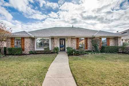 1762 Clarendon Drive Lewisville, TX 75067