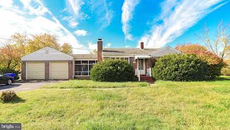 3275 Green Meadows Dr Indian Head, MD 20640