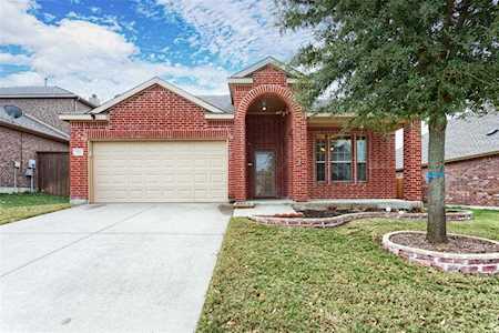 513 Andalusian Trail Celina, TX 75009