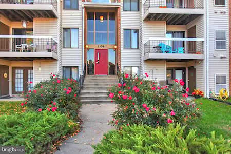 1106 Castle Harbour Way #2C Glen Burnie, MD 21060