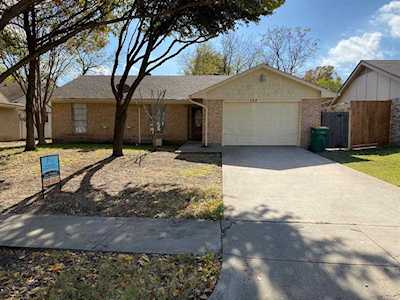 132 Meadow Place Lewisville, TX 75067