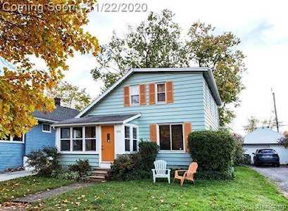 414 Ardmore Dr Ferndale, MI 48220