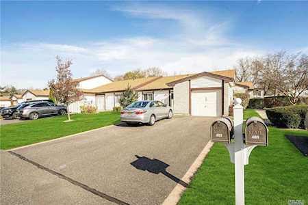 401 E Alden Court St. James, NY 11780