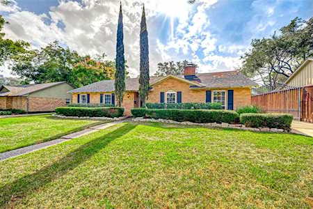 10723 Inwood Dr Houston, TX 77042