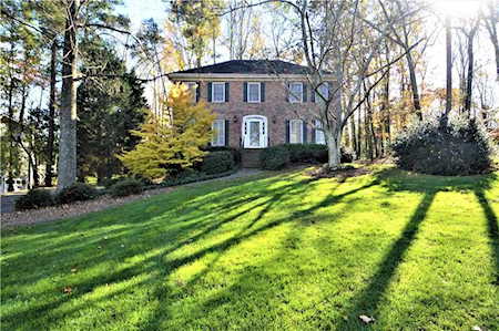 4521 Reva Ct NE Marietta, GA 30066