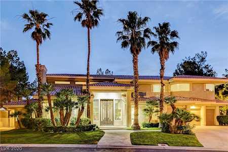 12 Princeville Ln Las Vegas, NV 89113