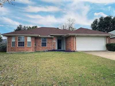 691 Honeysuckle Lane Cedar Hill, TX 75104