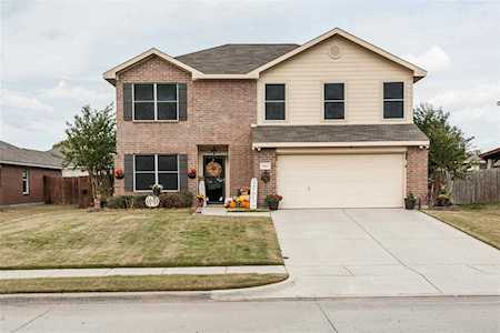 1613 Santa Fe Trail Krum, TX 76249