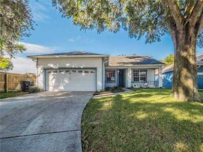 802 Dekleva Dr Apopka, FL 32712