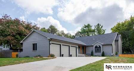 1825 Saybrook Ln Lincoln, NE 68512