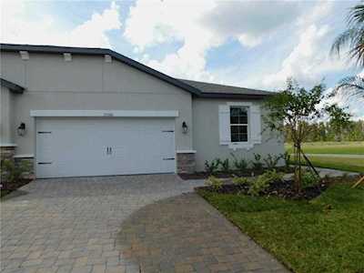 19360 Hawk Valley Dr Tampa, FL 33647