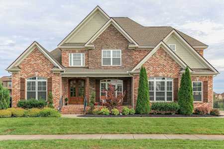 2017 Rolling Creek Dr Murfreesboro, TN 37128