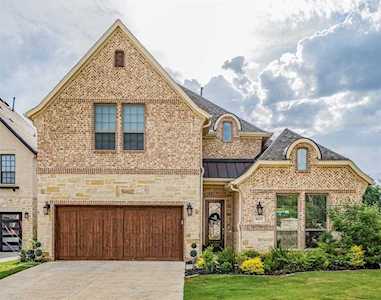 4415 Eastwoods Drive Grapevine, TX 76051