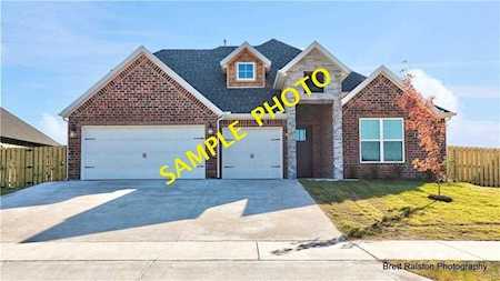 1301 Blue Moon Rd Centerton, AR 72719