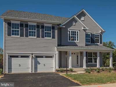 45237 Woodhaven Dr California, MD 20619