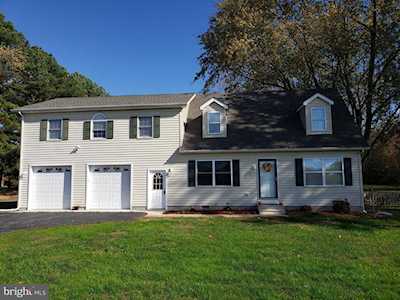 1074 Pearsons Corner Rd Hartly, DE 19953
