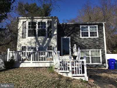 9694 Meadowview Dr Newburg, MD 20664