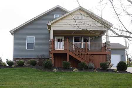1612 E Crystal Dr La Grange, KY 40031