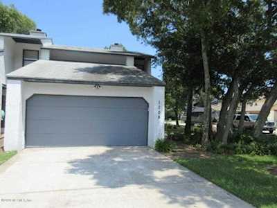 1105 Romaine Cir Jacksonville, FL 32225