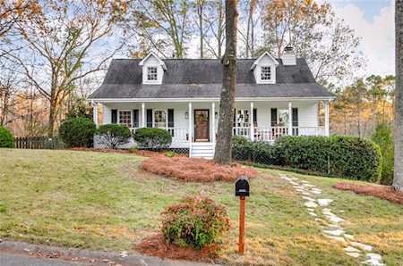 2402 Stockton Place Marietta, GA 30066