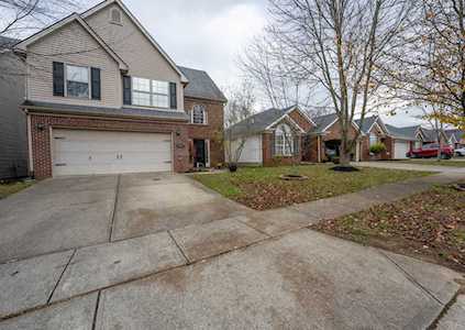 3097 Many Oaks Park Lexington, KY 40509