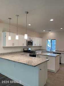 7850 N 20th Glen Phoenix, AZ 85021