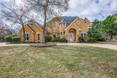 2222 Mountain Lakes Drive Cedar Hill, TX 75104