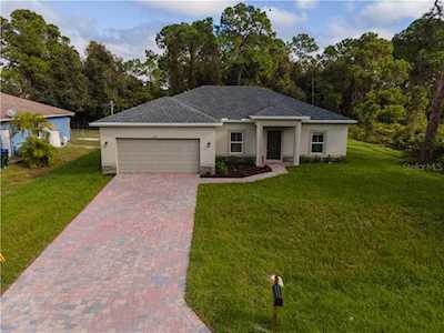 1134 Shadow Ln North Port, FL 34286