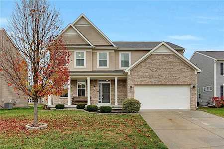2703 Night Hawk Rd Greenwood, IN 46143