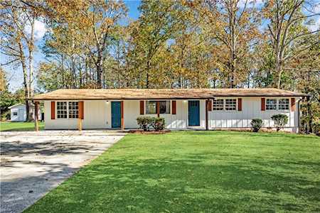 4117 Etowah Dr SE Acworth, GA 30102