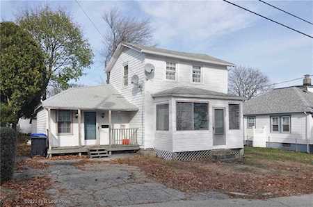 101 Grosvenor Ave Pawtucket, RI 02860