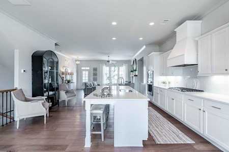 1913 Skyfall Circle Brookhaven, GA 30319