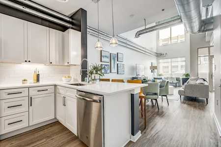 260 18th St NW #10322 Atlanta, GA 30363