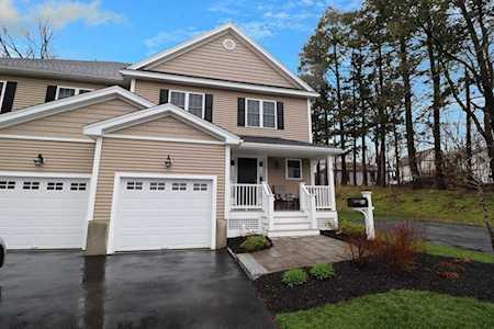 46 Crescent St #46 Marlborough, MA 01752