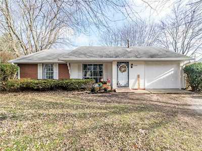 1245 Barefoot Trail Greenwood, IN 46142