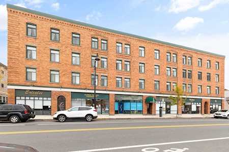 315 Rantoul Street #401 Beverly, MA 01915