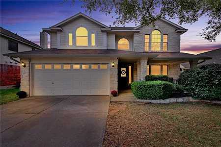 1613 Lobo Mountain LN Round Rock, TX 78664