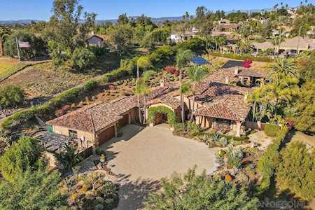 17896 Old Winery Way Poway, CA 92064
