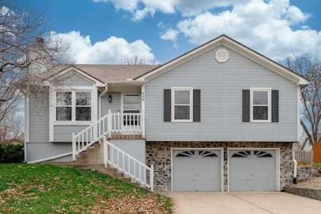 408 SE Onyx Dr Lees Summit, MO 64063