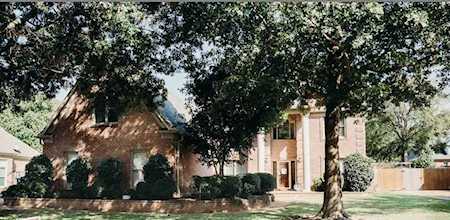 576 Green Oaks Ln Collierville, TN 38017