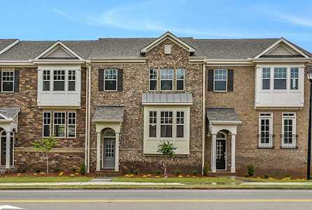 10004 Jack Dr #11 Roswell, GA 30076