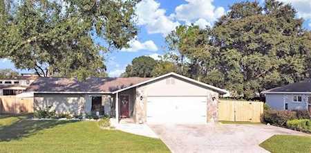 3016 Lake Saxon Dr Land O Lakes, FL 34639