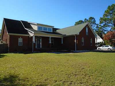 8008 Yellow Daisy Drive Wilmington, NC 28412