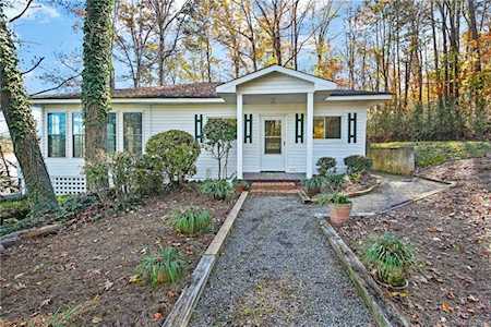 134 Duck Cove Rd Belmont, NC 28012