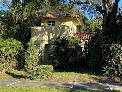 51 Aegean Ave Tampa, FL 33606