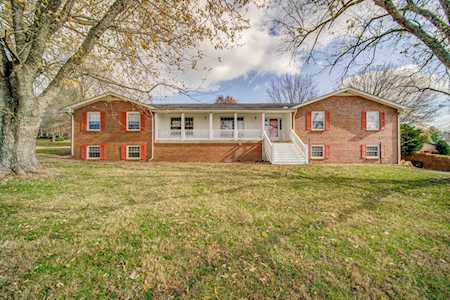 231 Graystone Dr Gallatin, TN 37066