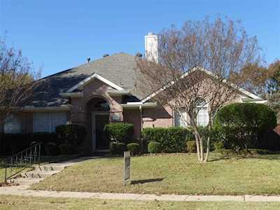 413 Fairway Meadows Drive Garland, TX 75044