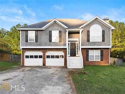 2733 Beaver Creek Xing Powder Springs, GA 30127