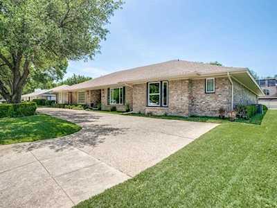 3200 Overton Park Drive W Fort Worth, TX 76109