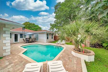 701 NE 7th Ave Boynton Beach, FL 33435